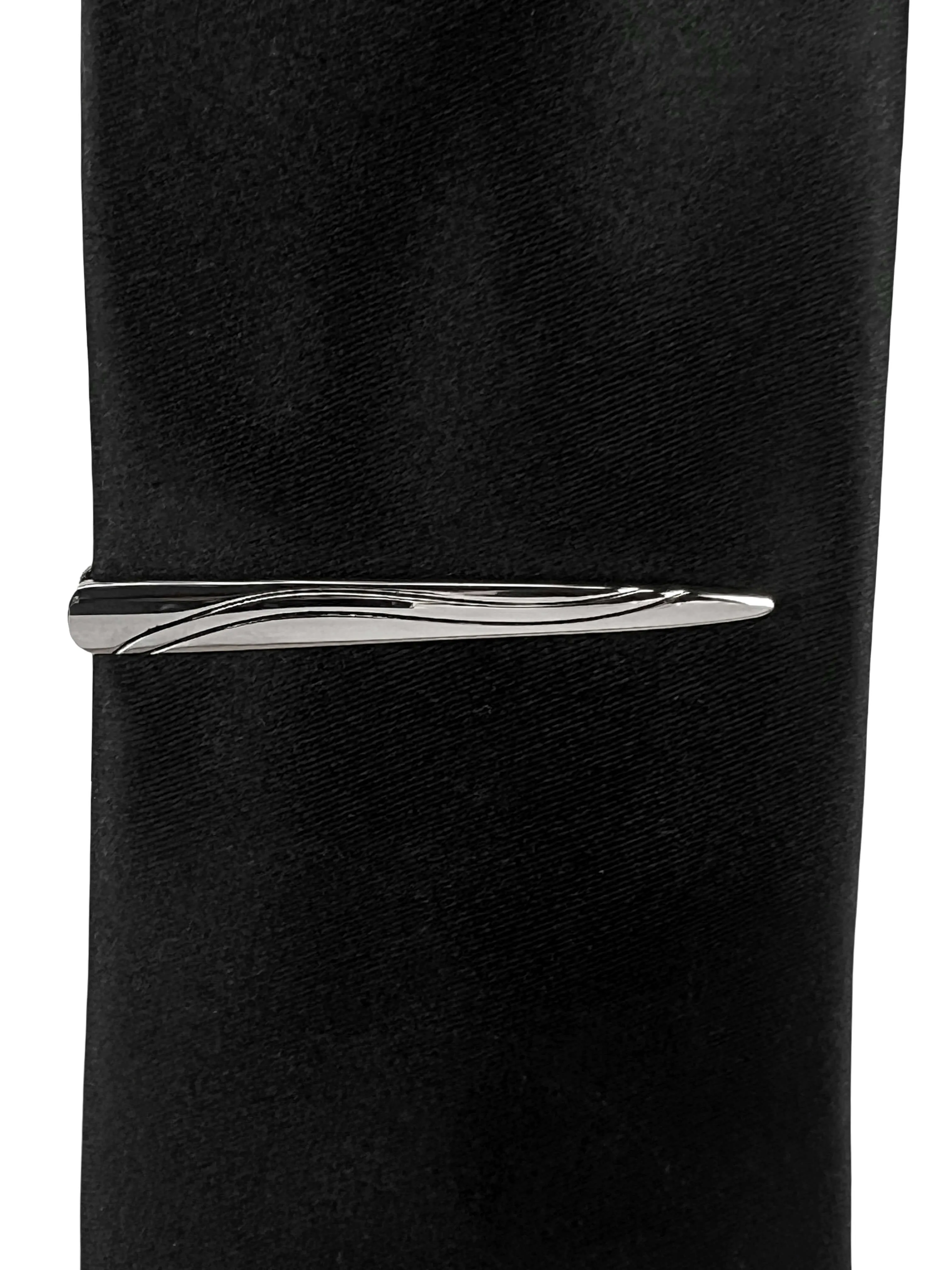 DCLIC Pointed Tie Bar - Silver
