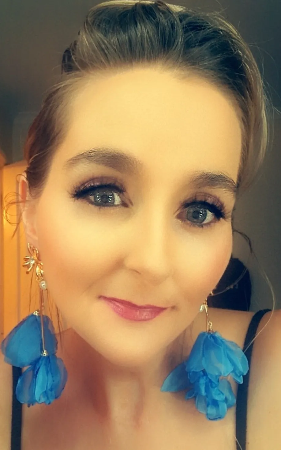 FLOWER DROP EARRINGS