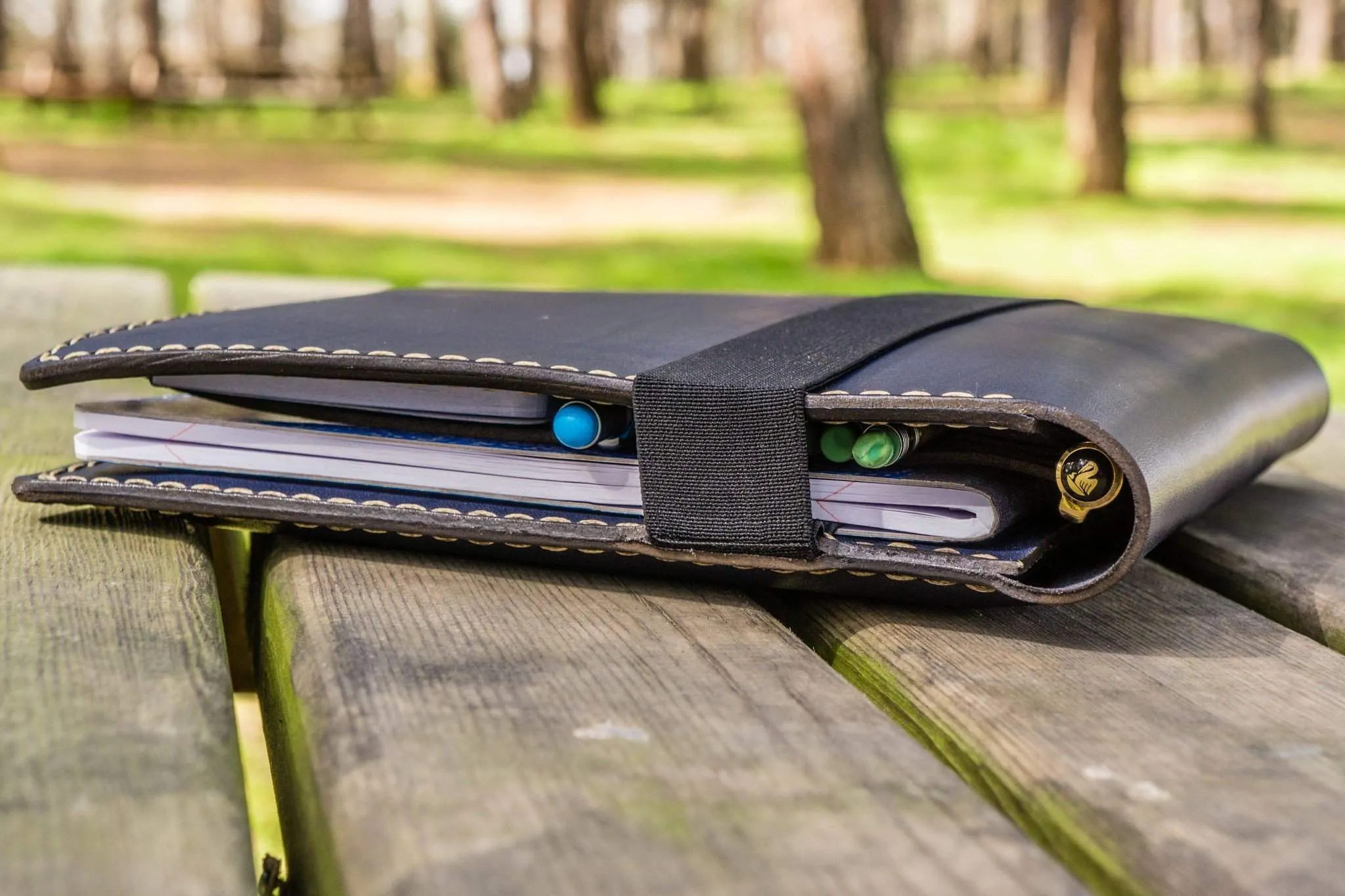 iPad Air/Pro & Extra Large Moleskine Cover - Navy Blue