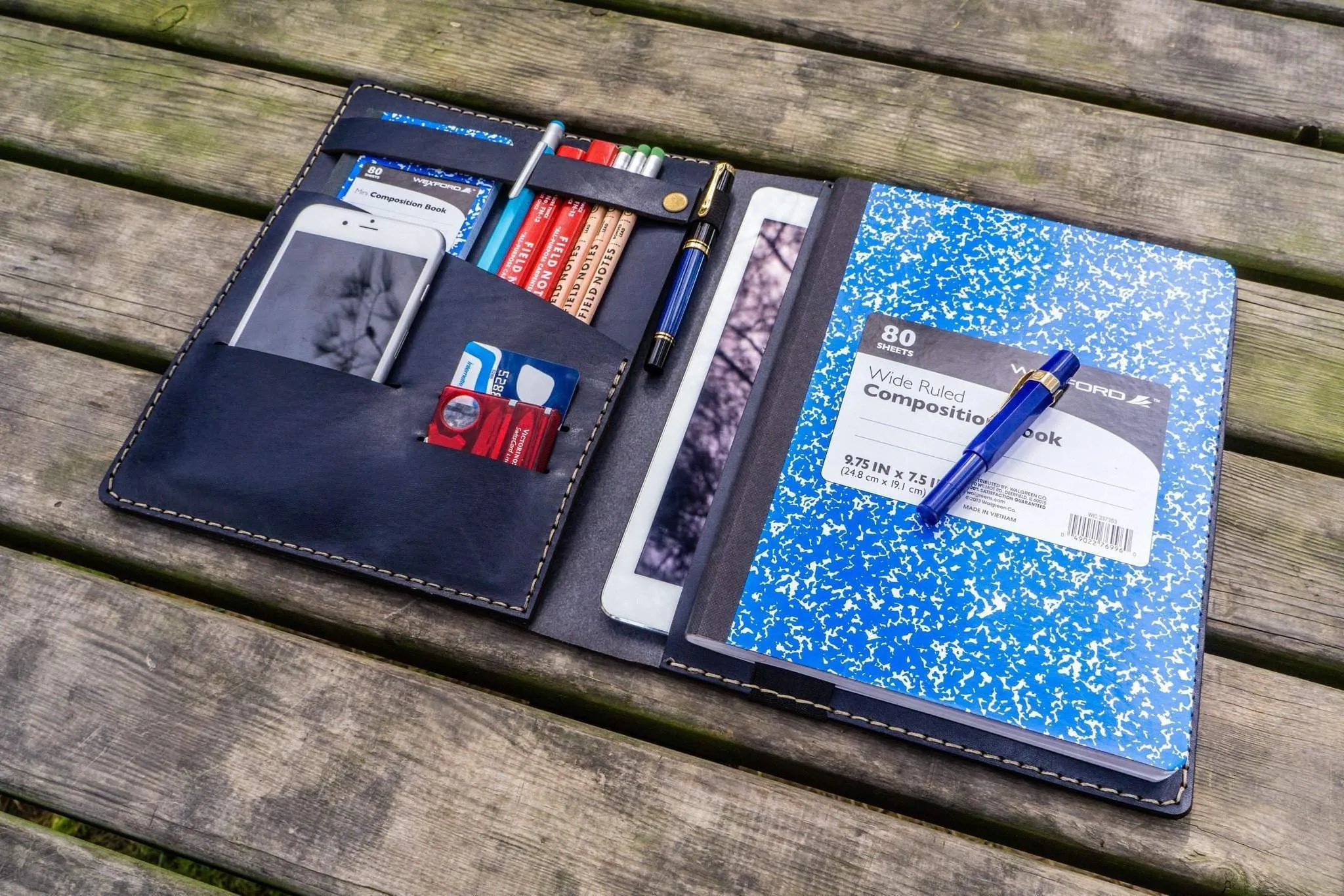 iPad Air/Pro & Extra Large Moleskine Cover - Navy Blue