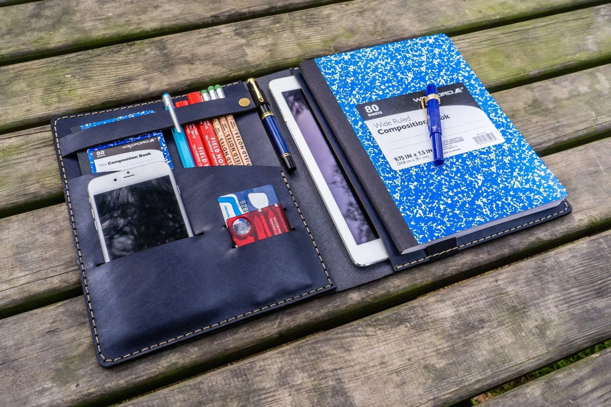 iPad Air/Pro & Extra Large Moleskine Cover - Navy Blue