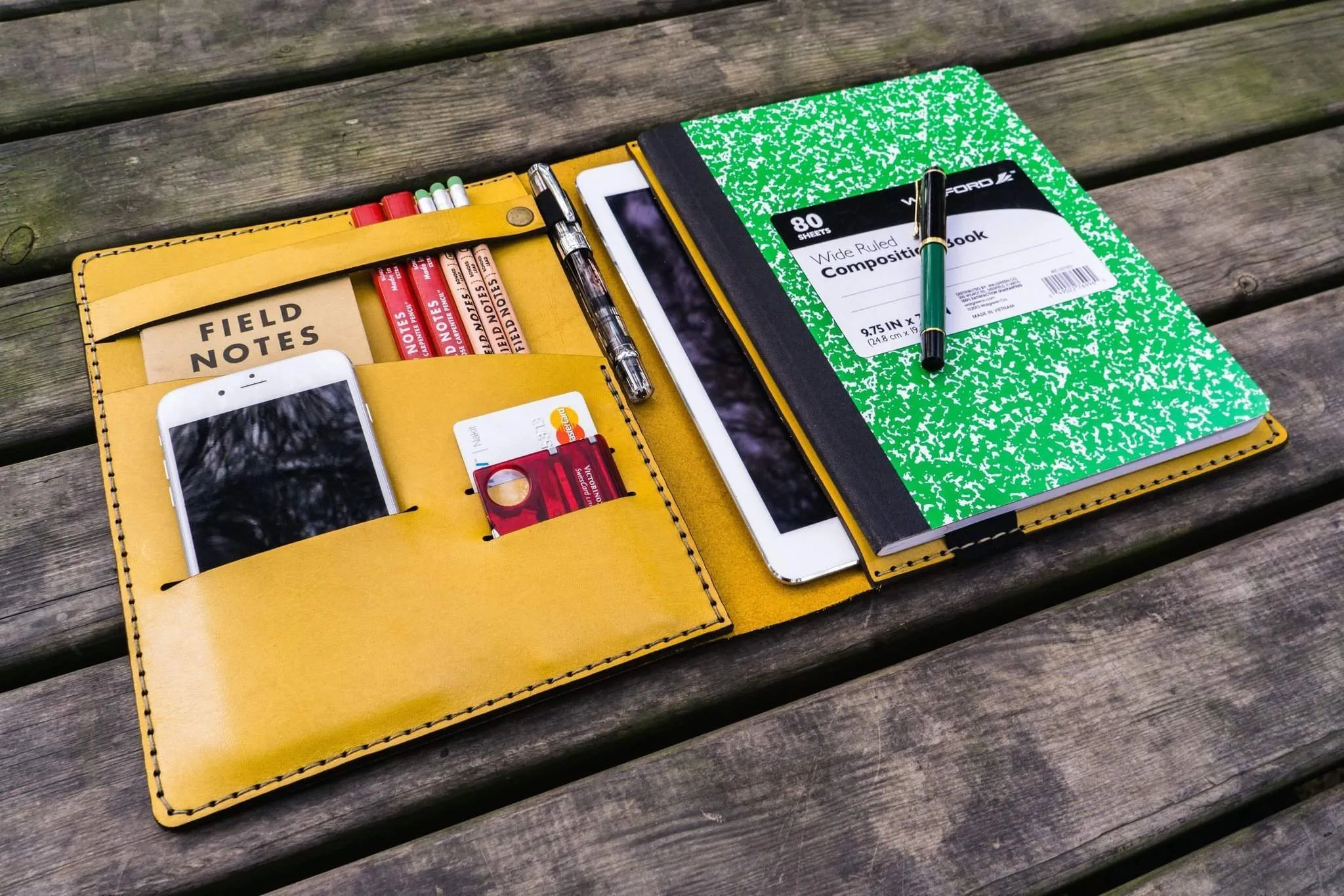 iPad Air/Pro & Extra Large Moleskine Cover - Yellow
