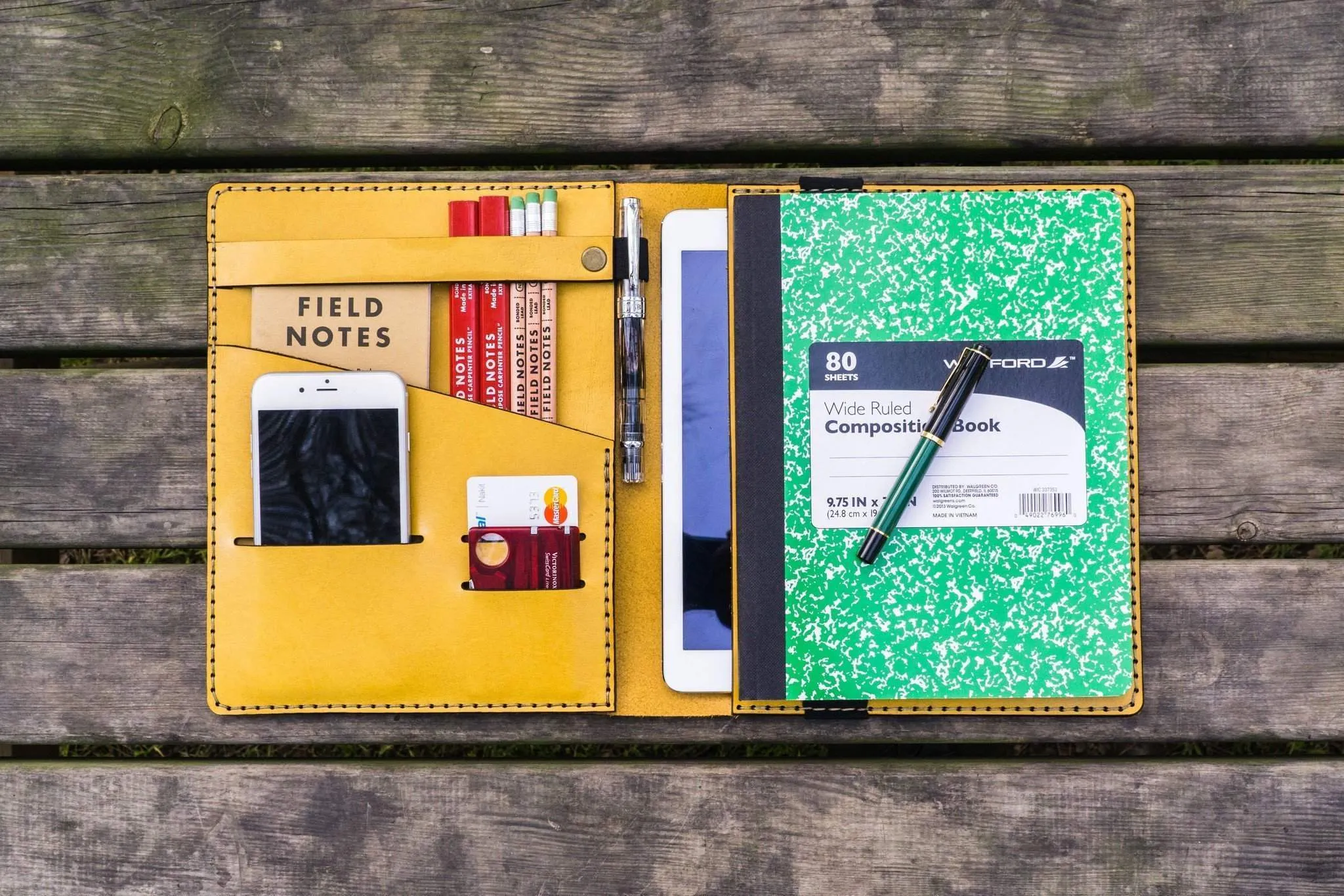 iPad Air/Pro & Extra Large Moleskine Cover - Yellow