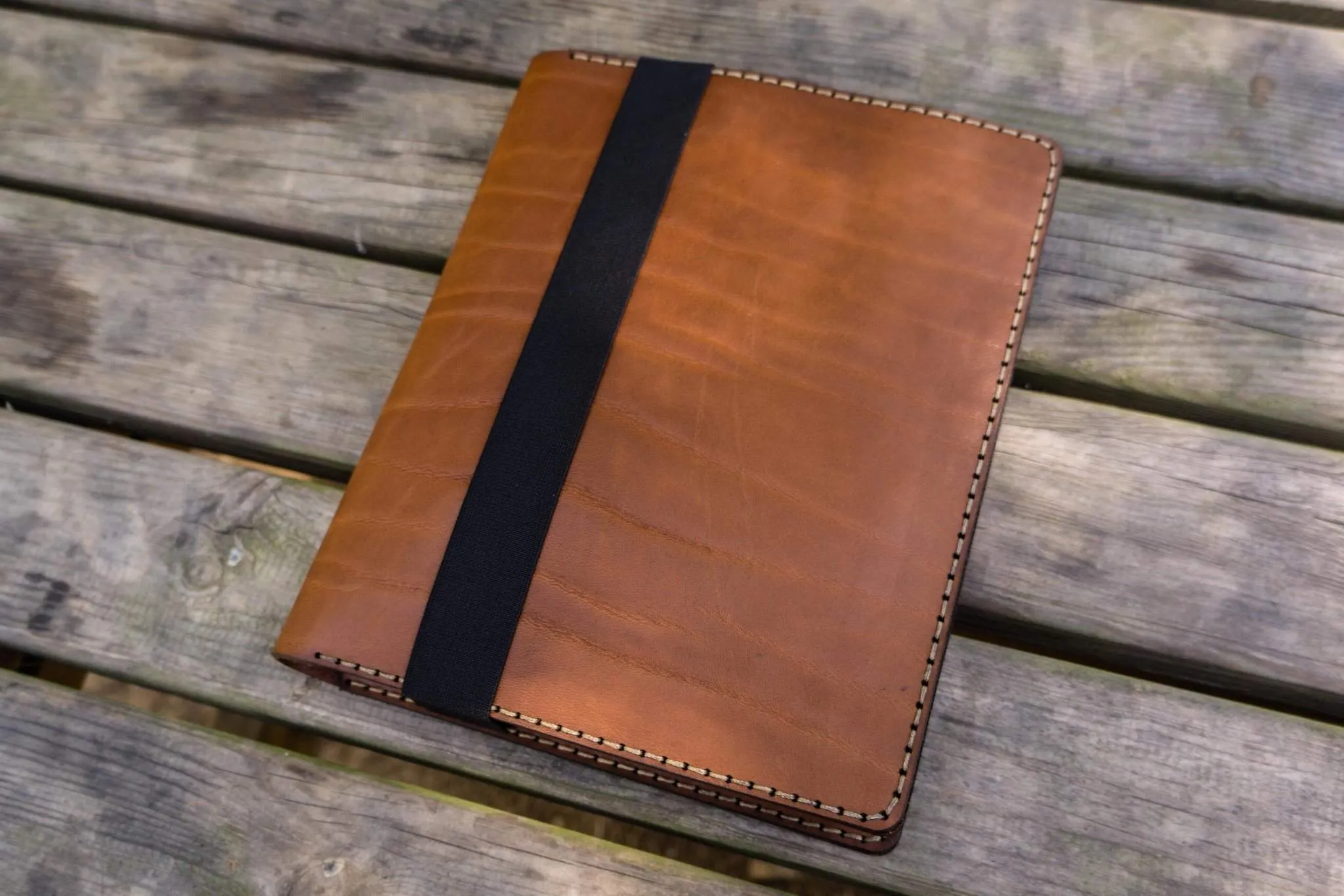 iPad Pro 11 - Pro 10.5 and B5 size Notebook Cover - Brown