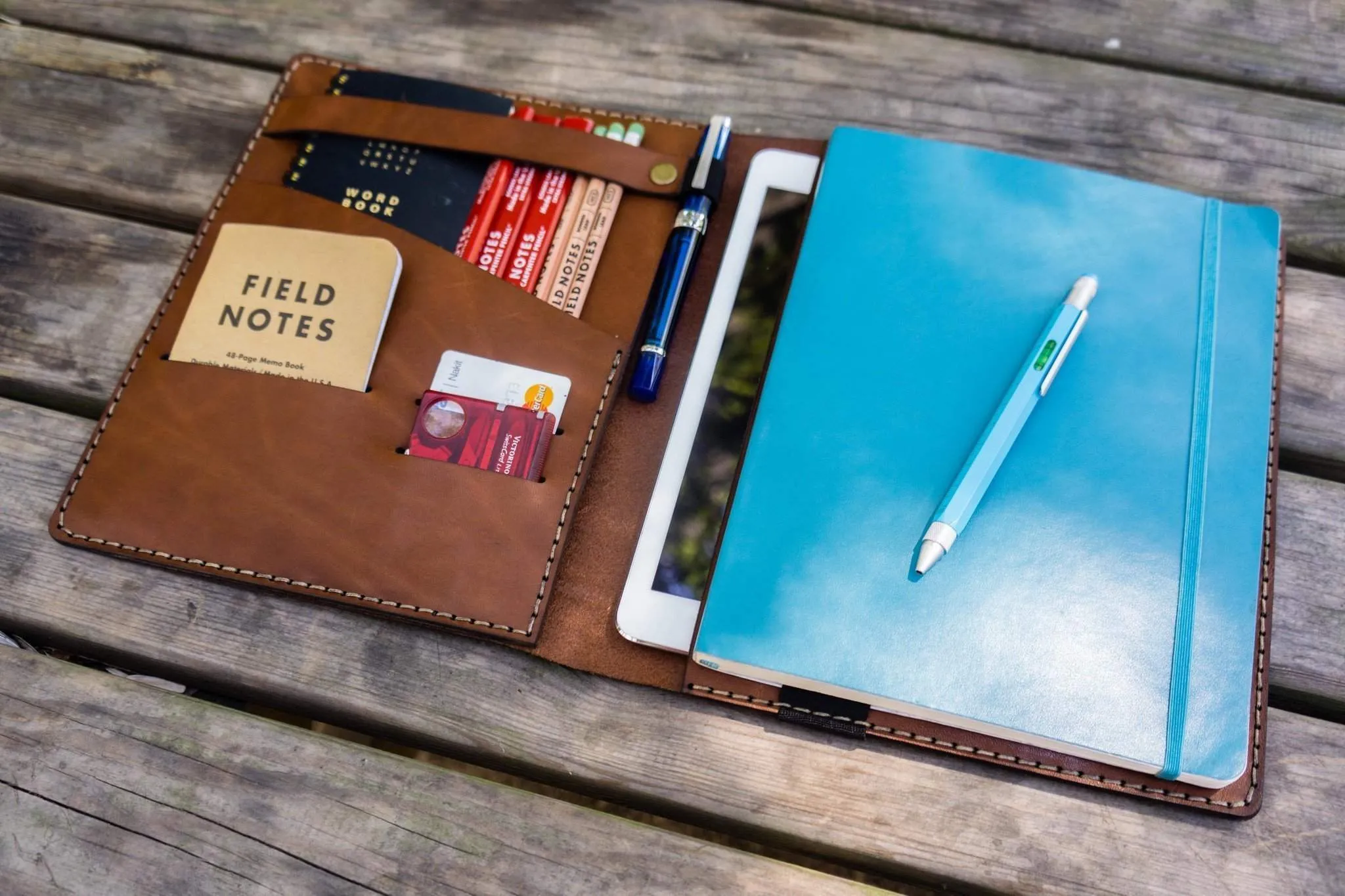 iPad Pro 11 - Pro 10.5 and B5 size Notebook Cover - Brown