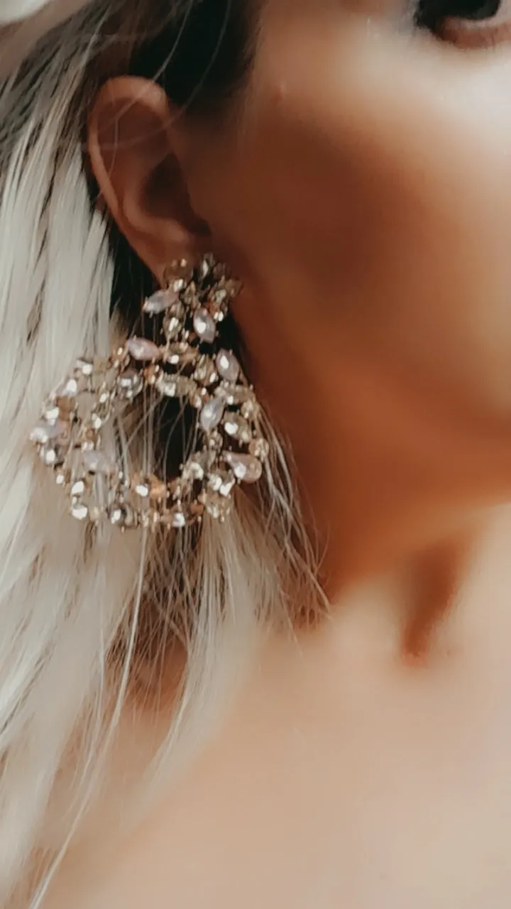KHLOE STATEMENT EARRINGS